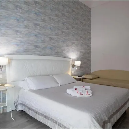 Porta Nazionale Dependance Bed & Breakfast 3*