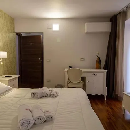 Bed & Breakfast Porta Nazionale Dependance 3*