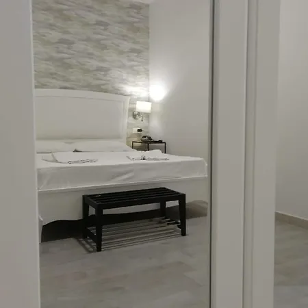 Bed & Breakfast Porta Nazionale Dependance 3*