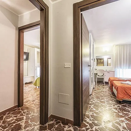 Porta Nazionale Dependance Frühstückspension Noto