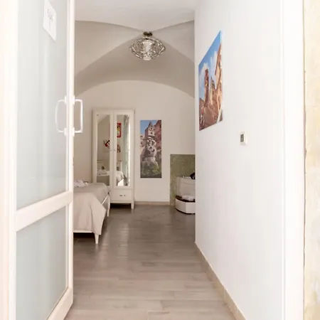 Porta Nazionale Dependance 3* Noto