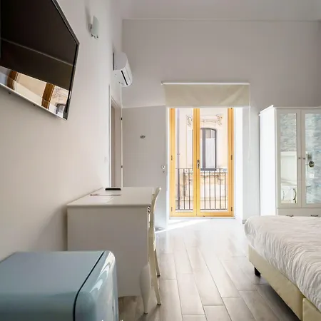 Porta Nazionale Dependance 3* Noto