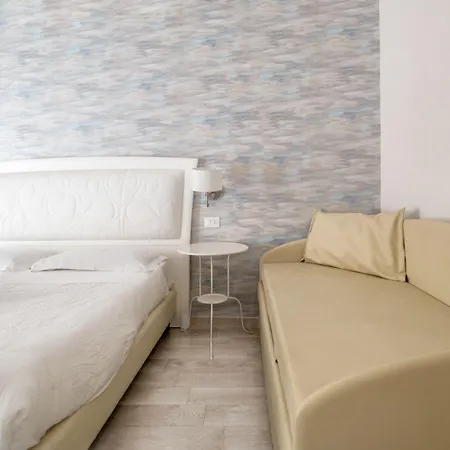 Porta Nazionale Dependance 3* Noto