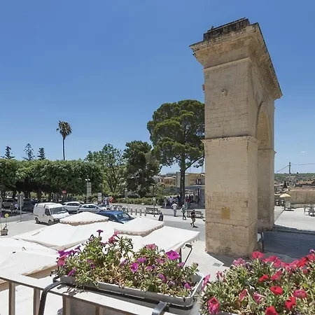 Porta Nazionale Dependance Bed & Breakfast