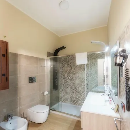 Porta Nazionale Dependance Bed & Breakfast 3*